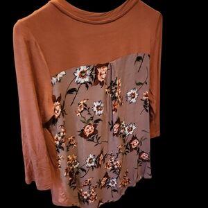 Latched Mama Pink 3/4 Sleeve Shurt - Floral Back